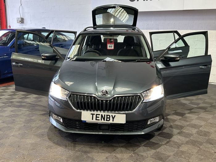 Skoda Fabia 1.0 TSI SE Estate 5dr Petrol DSG Euro 6 (s/s) (110 ps) Estate Petrol GREY