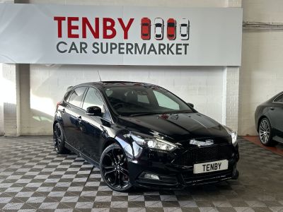 Ford Focus 2.0 TDCi ST-3 Hatchback 5dr Diesel Powershift Euro 6 (s/s) (185 ps) Hatchback Diesel BLACKFord Focus 2.0 TDCi ST-3 Hatchback 5dr Diesel Powershift Euro 6 (s/s) (185 ps) Hatchback Diesel BLACK at Motor Finance 4u Tunbridge Wells