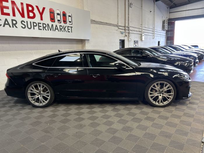 Audi A7 3.0 TDI V6 45 S line Sportback 5dr Diesel Tiptronic quattro Euro 6 (s/s) (231 ps) Hatchback Diesel BLACK