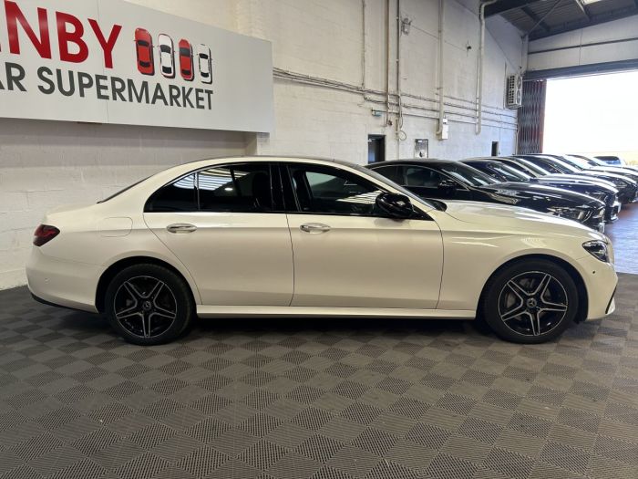 Mercedes-Benz E Class 2.0 E300e 13.5kWh AMG Line Night Edition (Premium Plus) Saloon 4dr Petrol Plug-in Hybrid G-Tronic+ Euro 6 (s/s) (320 ps) Saloon Hybrid WHITE