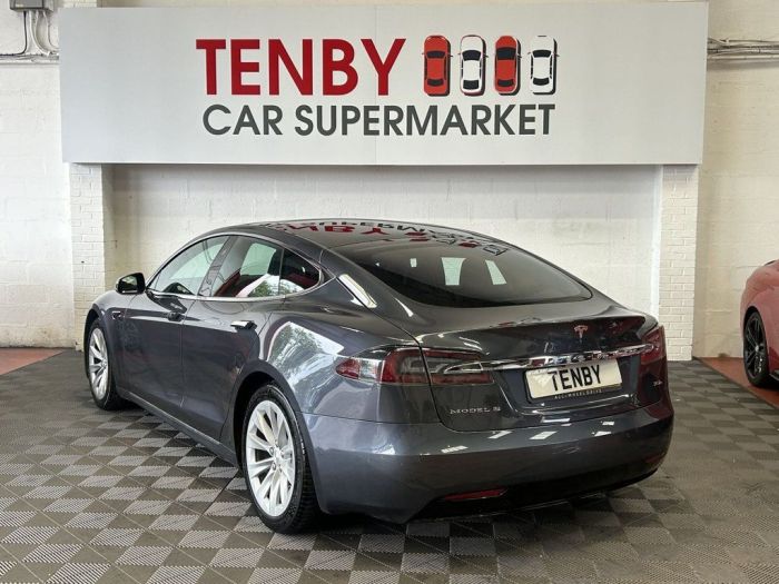 Tesla Model S 75D (Dual Motor) Hatchback 5dr Electric Auto 4WD (328 bhp) Hatchback Electric GREY