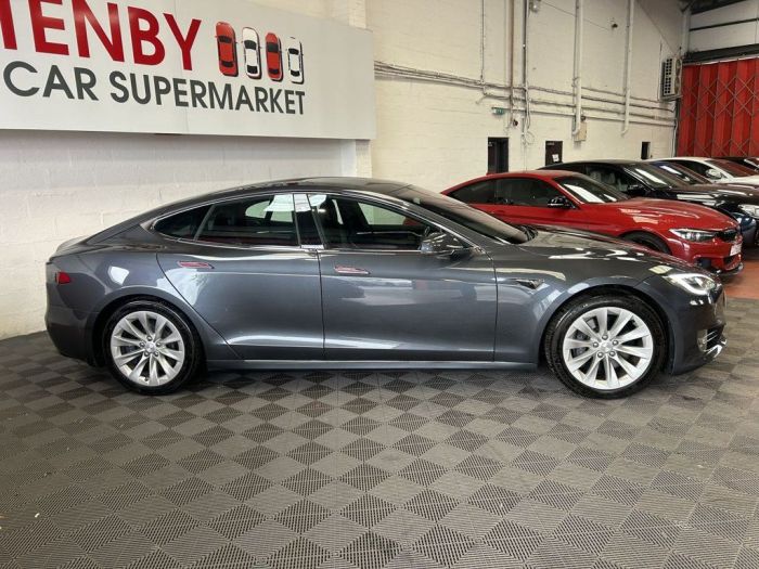 Tesla Model S 75D (Dual Motor) Hatchback 5dr Electric Auto 4WD (328 bhp) Hatchback Electric GREY