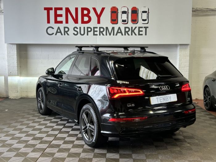 Audi Q5 2.0 TDI S line SUV 5dr Diesel S Tronic quattro Euro 6 (s/s) (190 ps) SUV Diesel BLACK